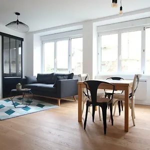 3 Pieces A 50 Metres Du Bord De Appartement